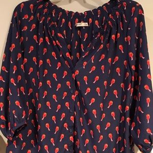 Old Navy peasant top w/ 3/4 sleeve and bird design